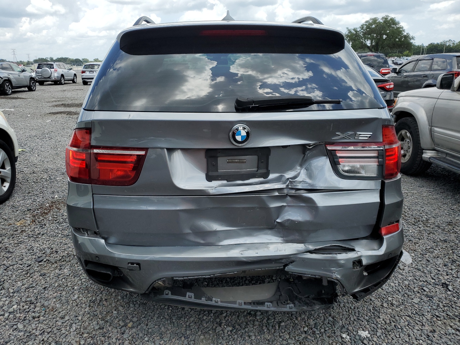 5UXZV8C57BL419381 2011 BMW X5 xDrive50I