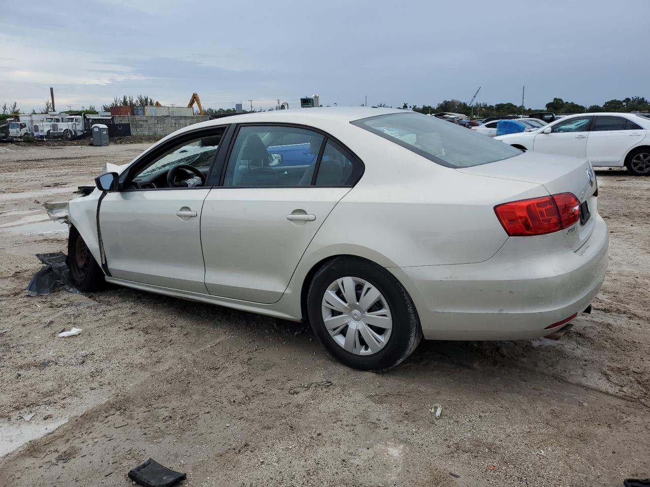 2012 Volkswagen Jetta Base VIN: 3VW1K7AJ0CM333425 Lot: 62429964