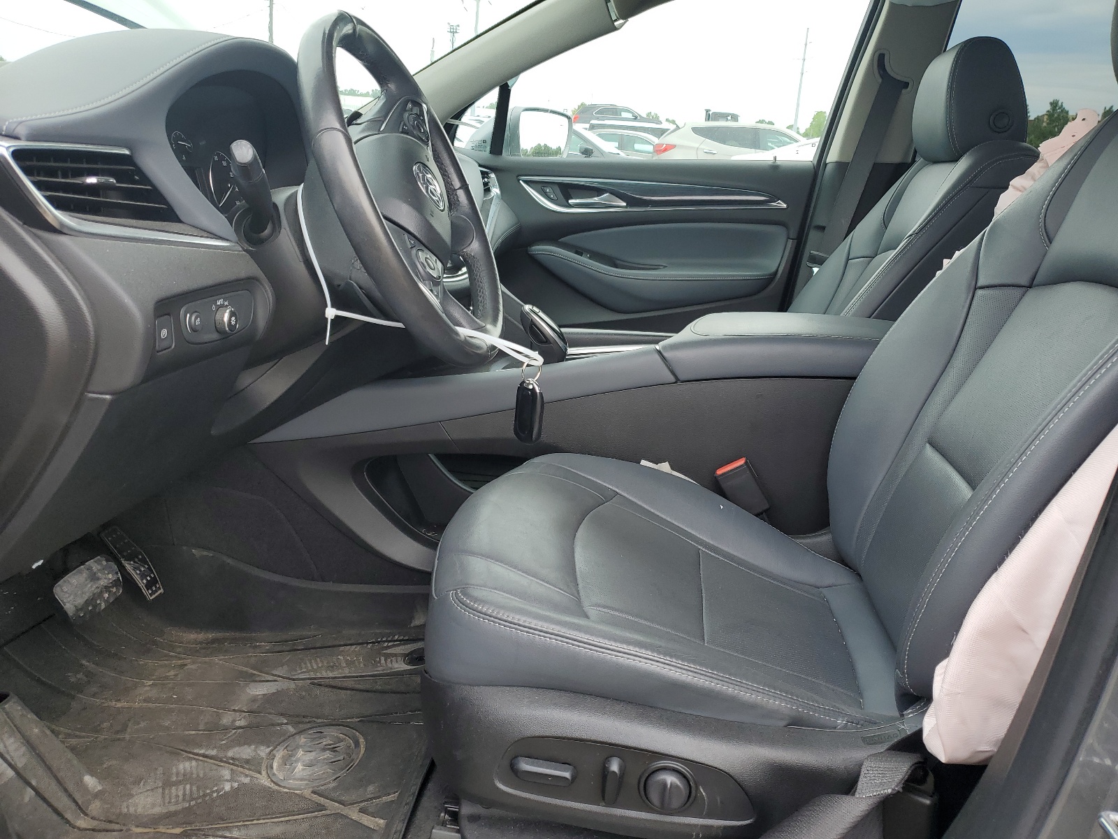 5GAEVAKWXKJ311366 2019 Buick Enclave Essence