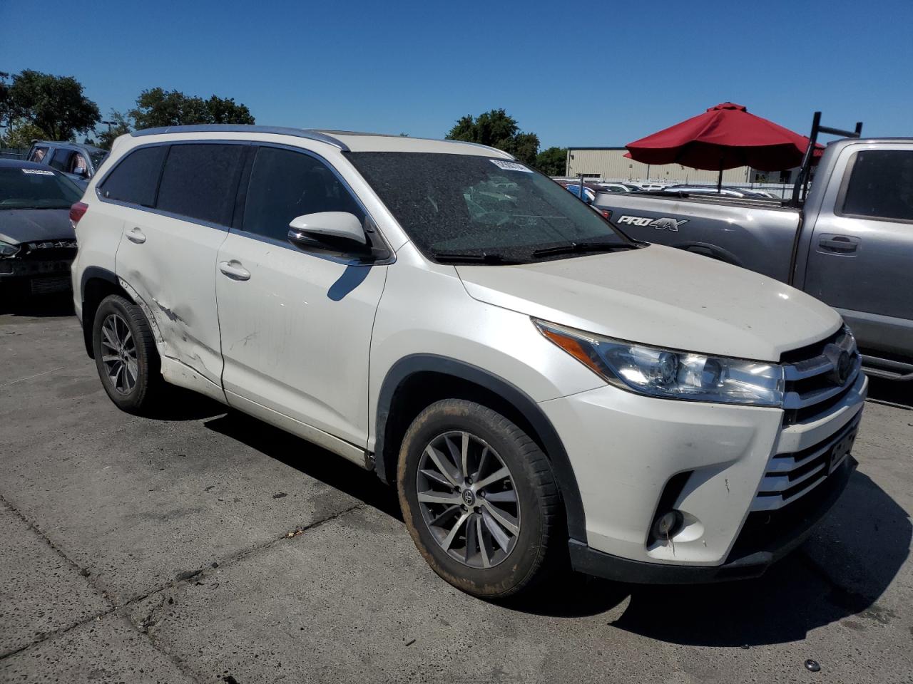 2017 Toyota Highlander Se VIN: 5TDJZRFH1HS520342 Lot: 62900704