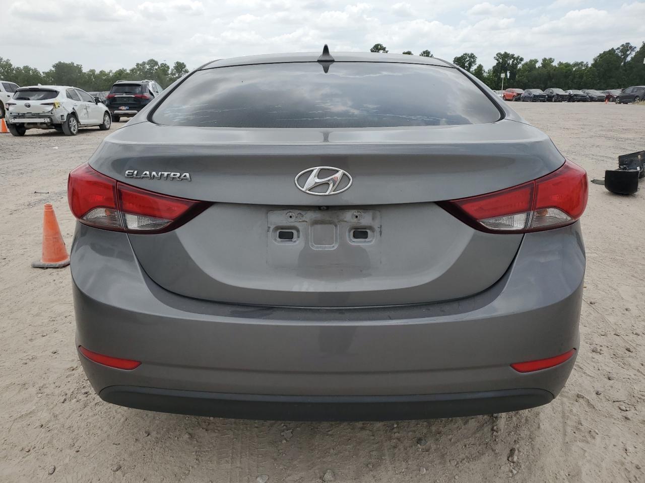 5NPDH4AE6EH523691 2014 Hyundai Elantra Se