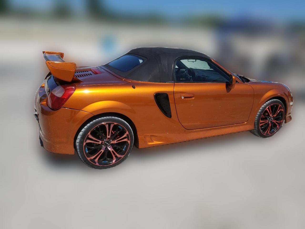 2000 Toyota MR2 - Image 3
