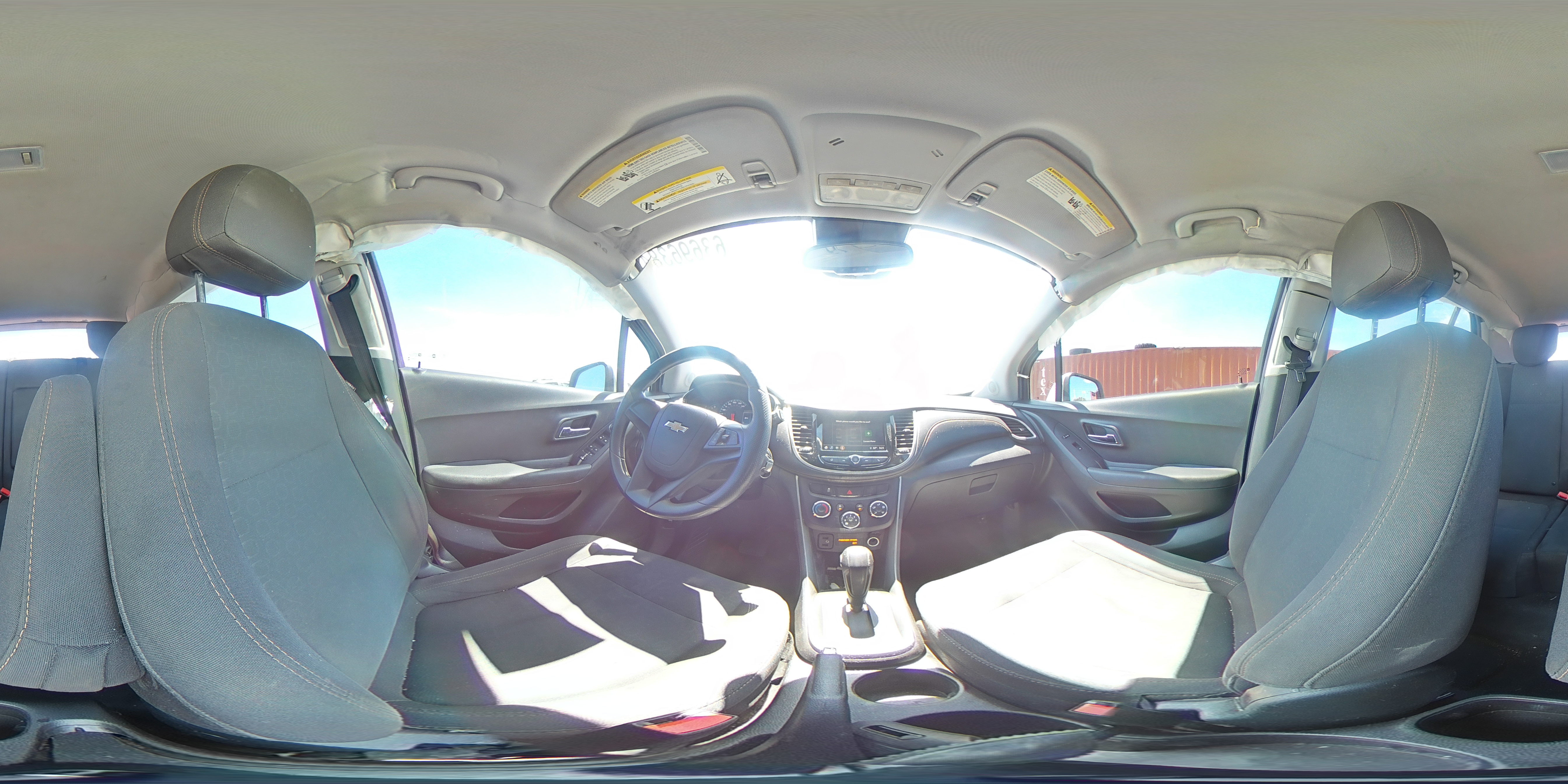 2018 Chevrolet Trax Ls VIN: 3GNCJKSB7JL211910 Lot: 64216434