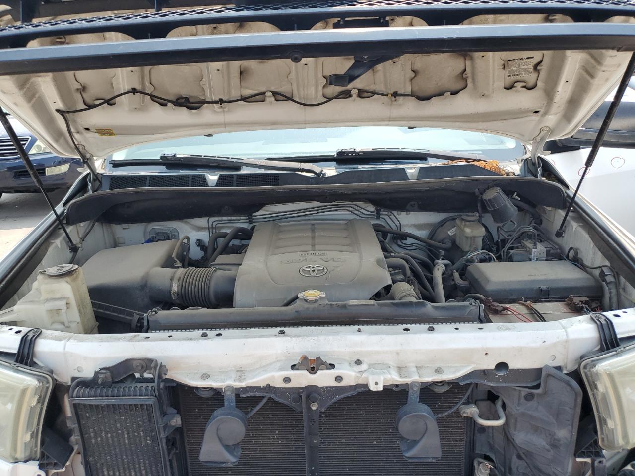 2008 Toyota Tundra - Image 11