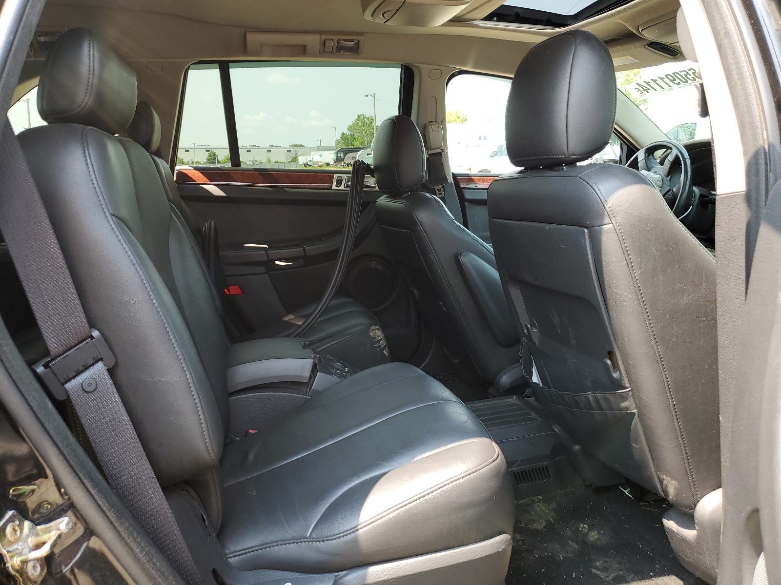 2C8GF68414R183555 2004 Chrysler Pacifica