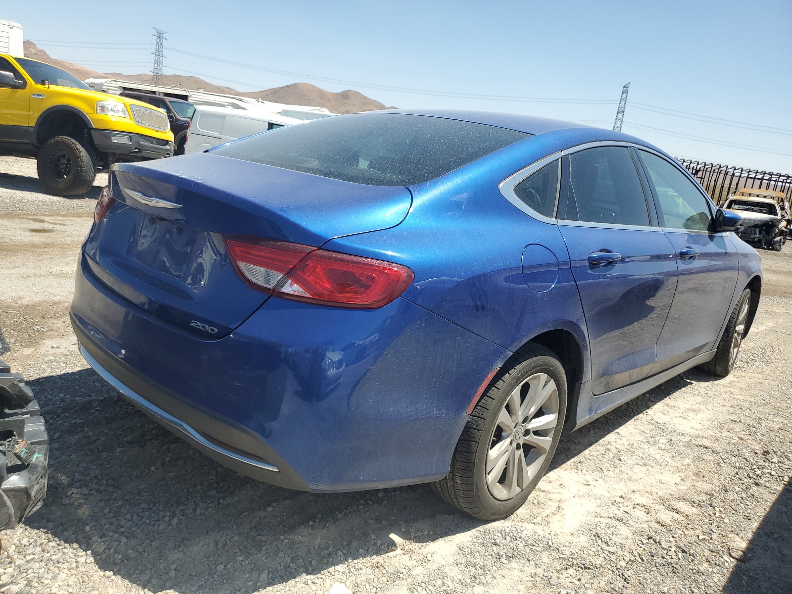 2016 Chrysler 200 Limited vin: 1C3CCCAB5GN129651