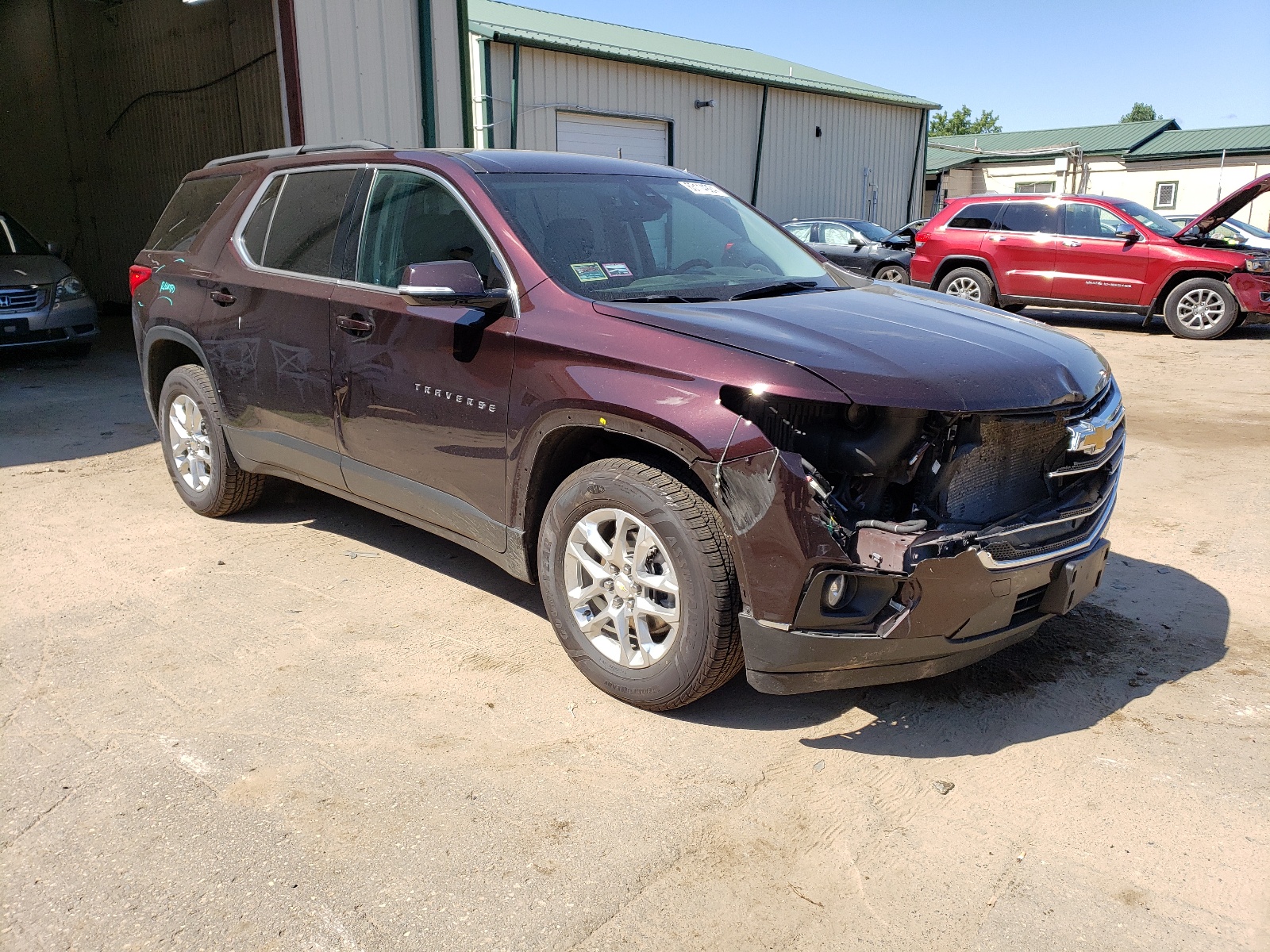 1GNEVHKW8MJ147004 2021 Chevrolet Traverse Lt