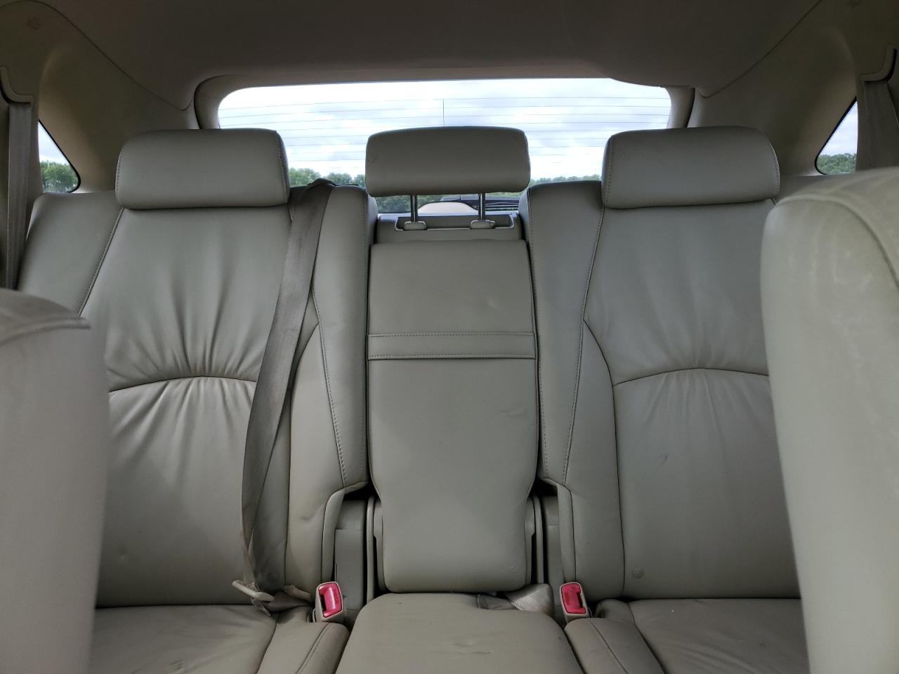 2005 Lexus Rx 330 VIN: JTJGA31U450053044 Lot: 63459674