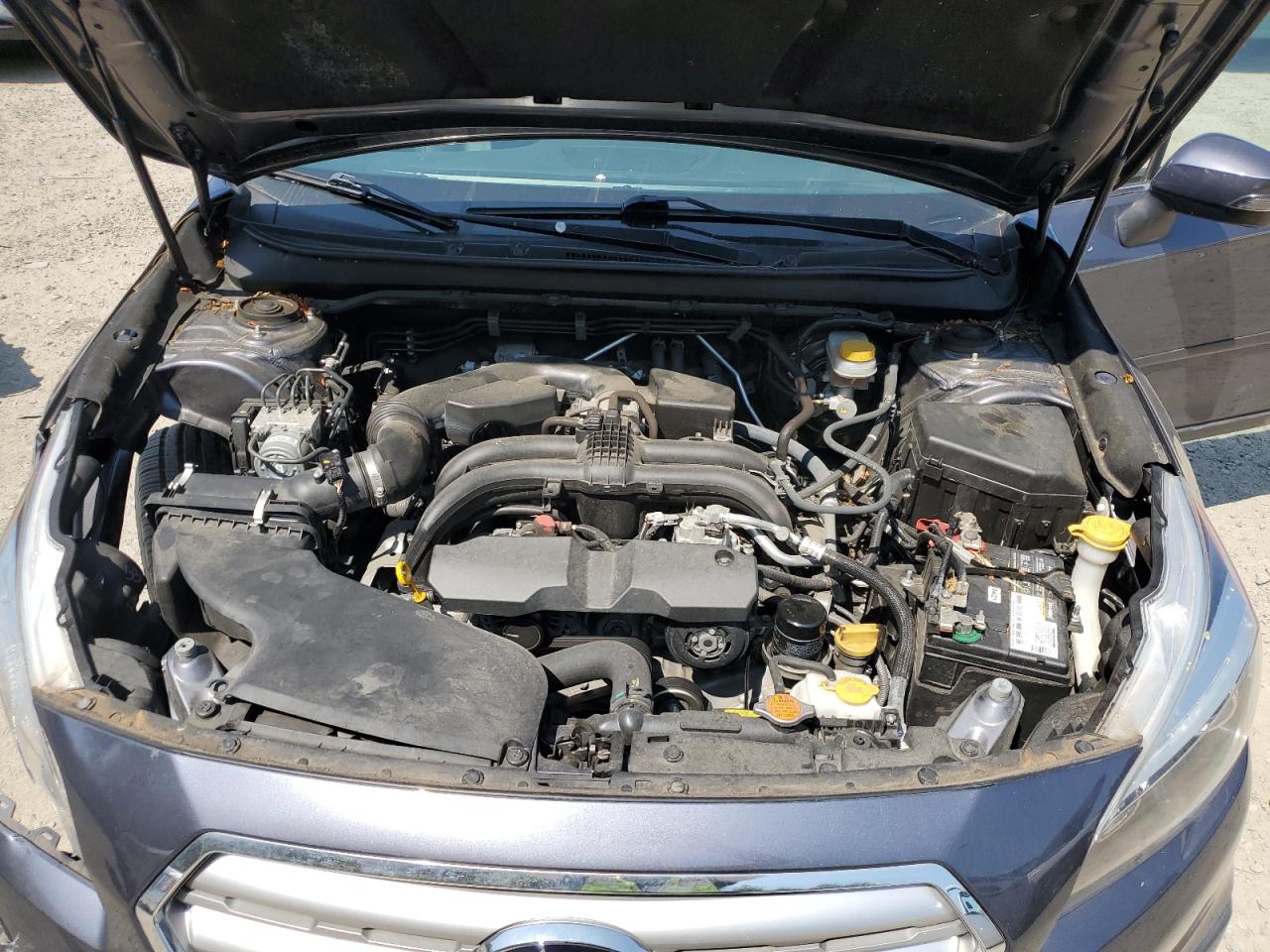 2015 Subaru Outback 2.5I Limited VIN: 4S4BSANC5F3358225 Lot: 64111214