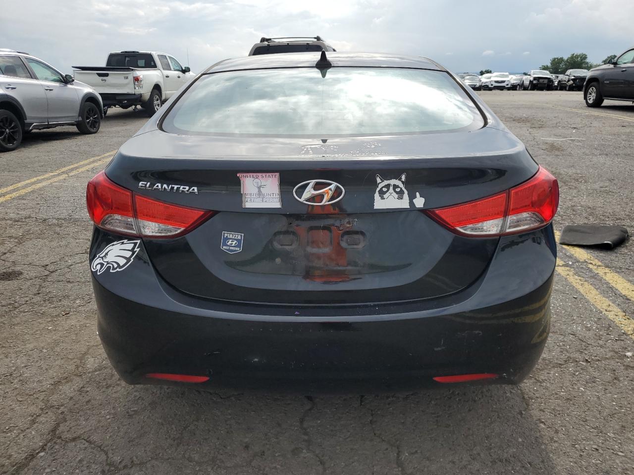 5NPDH4AE1DH409502 2013 Hyundai Elantra Gls