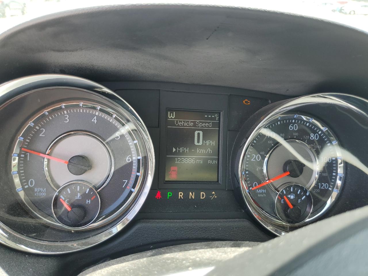 2016 Chrysler Town & Country Touring VIN: 2C4RC1BG2GR295066 Lot: 64024684