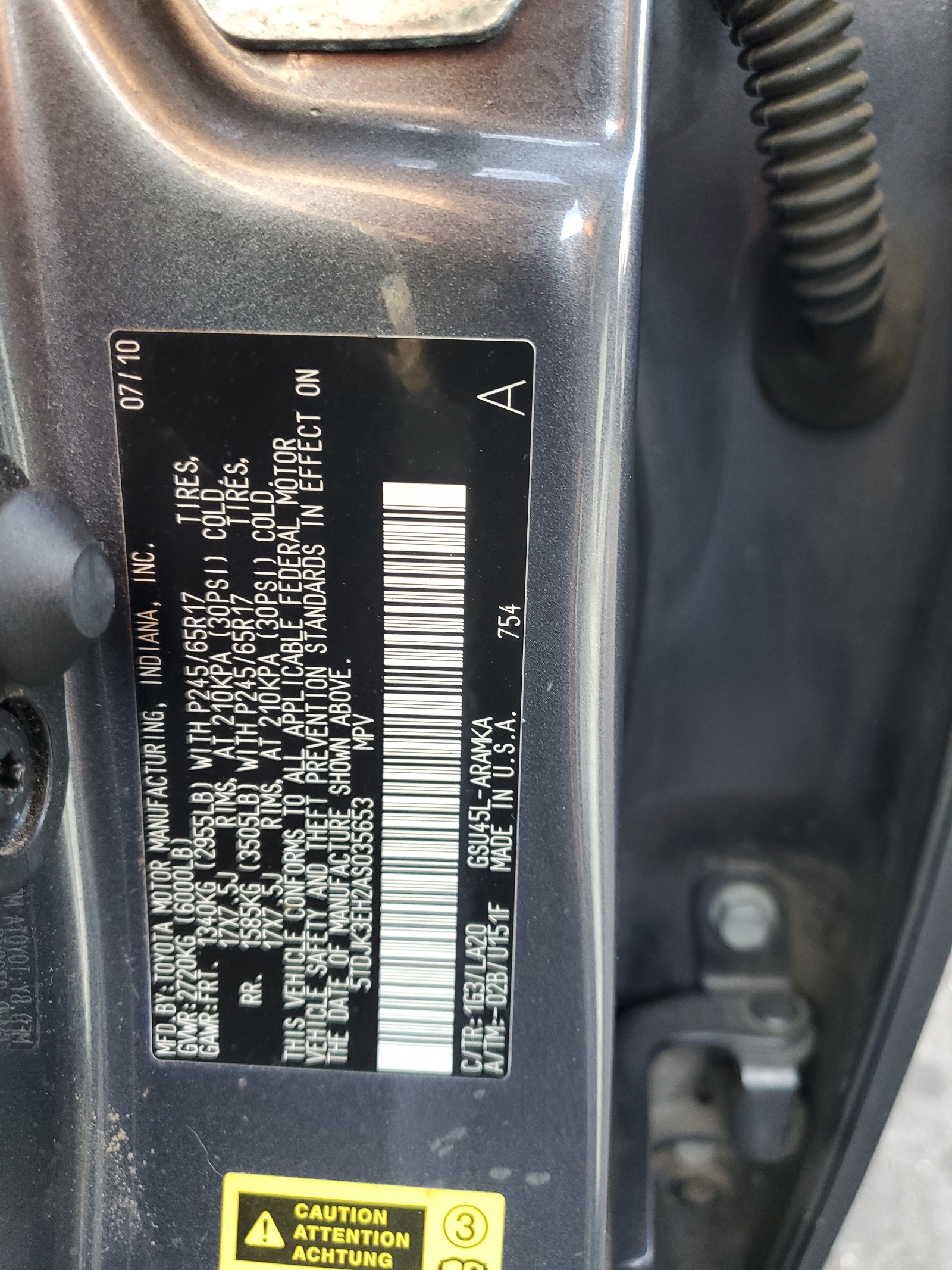 5TDJK3EH2AS035653 2010 Toyota Highlander Se