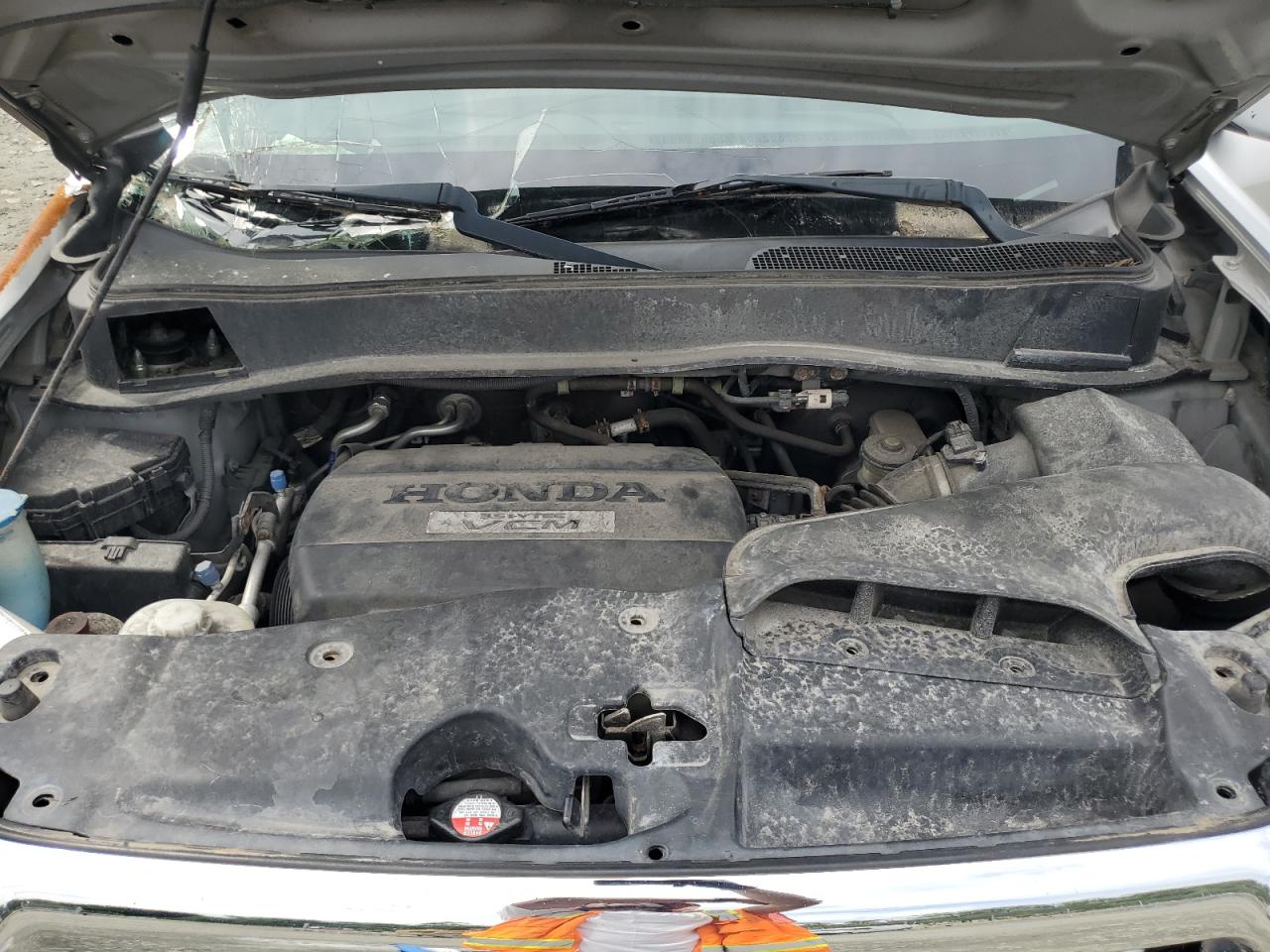 2010 Honda Pilot Touring VIN: 5FNYF4H90AB015466 Lot: 64189104