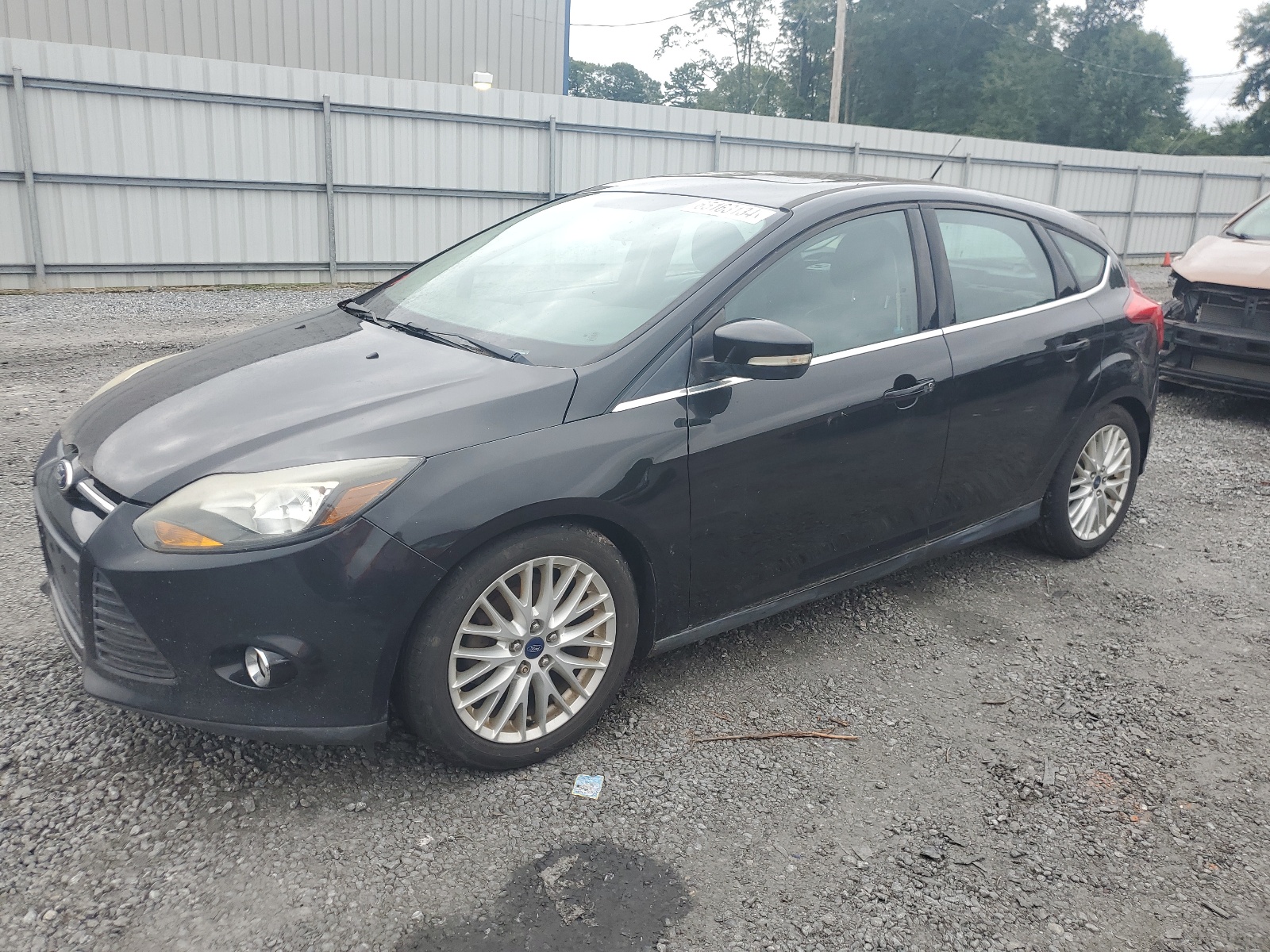 2014 Ford Focus Titanium vin: 1FADP3N28EL280058