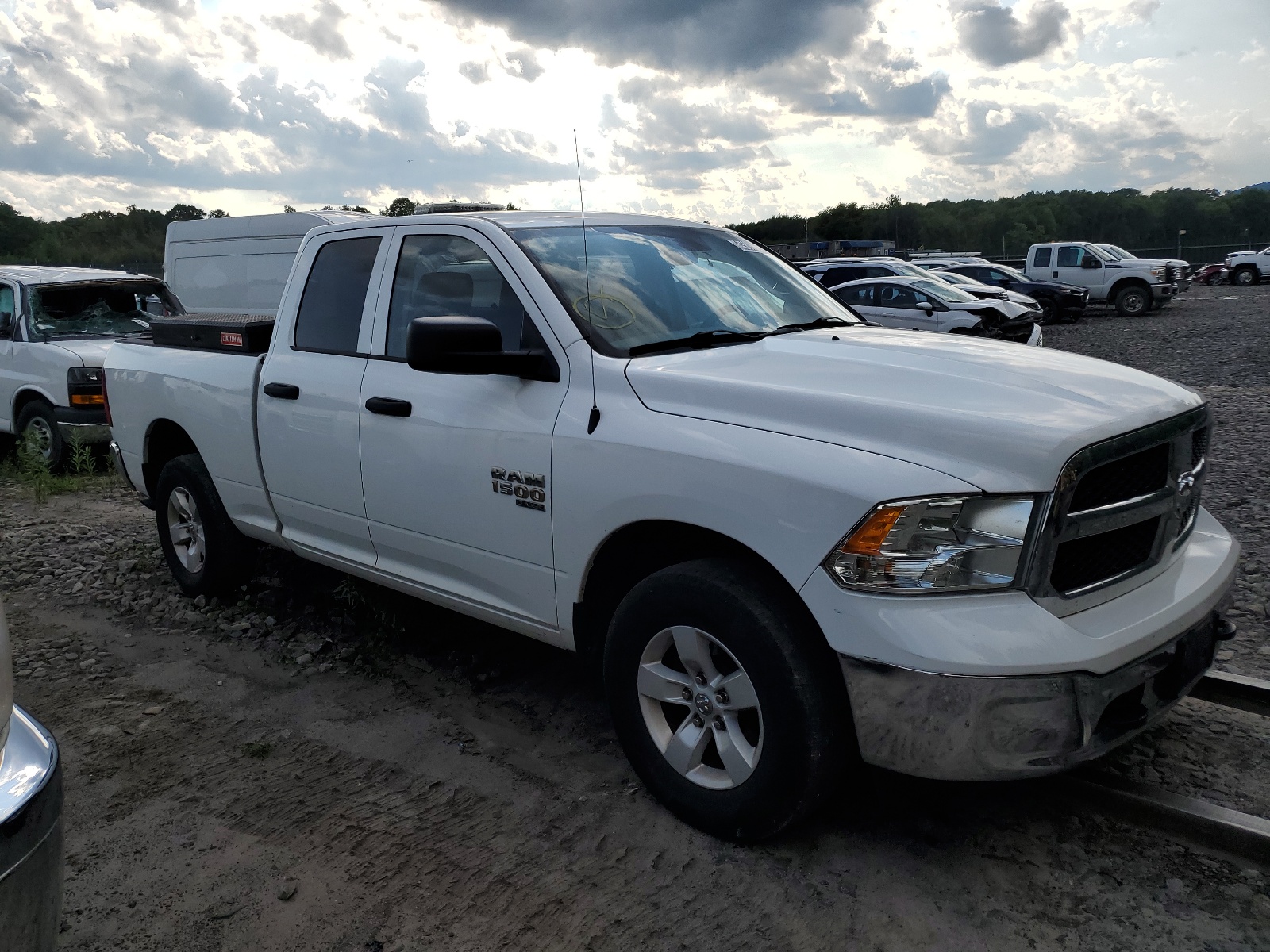 2019 Ram 1500 Classic Tradesman vin: 1C6RR7FGXKS708510