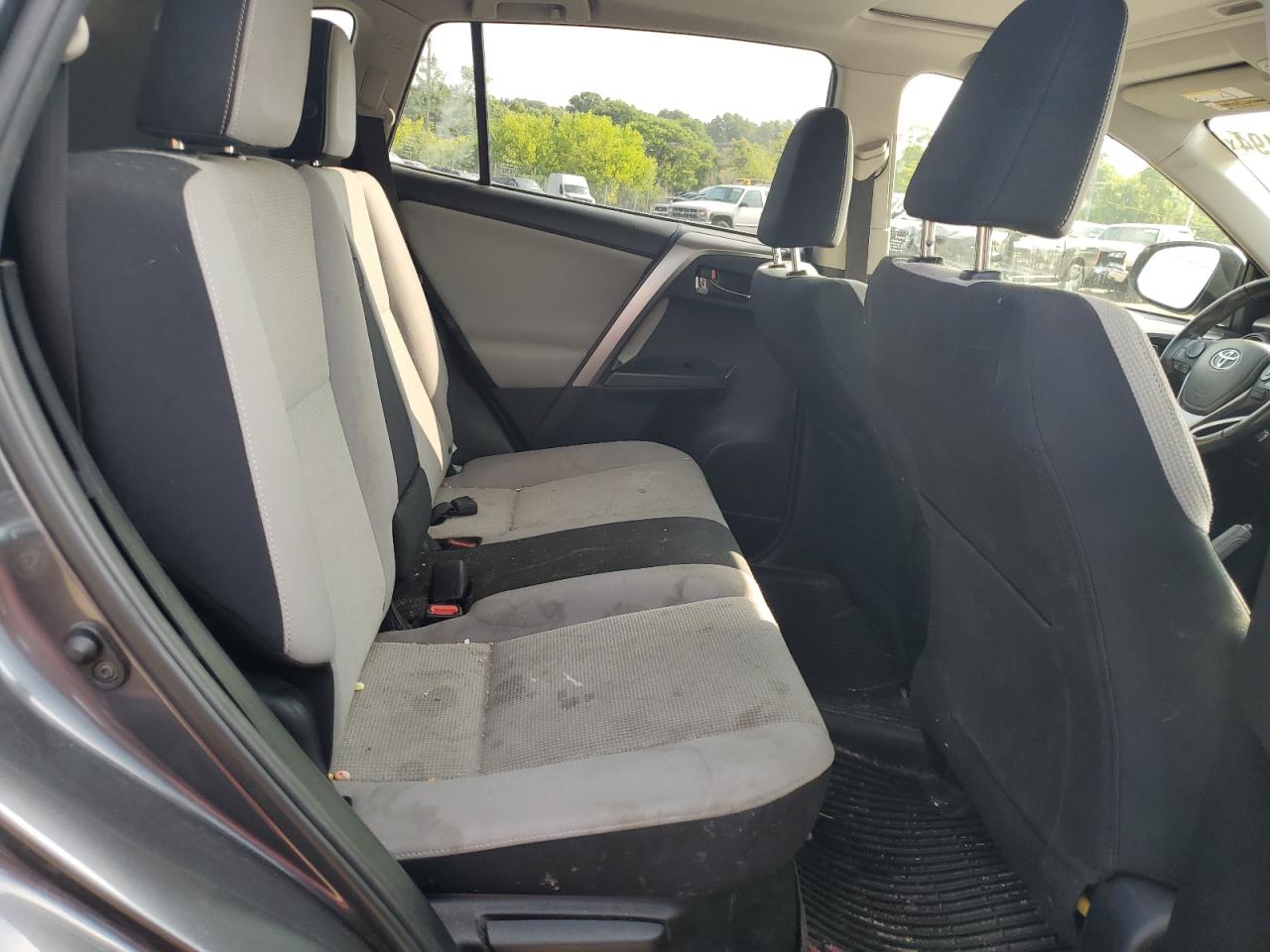 2017 Toyota Rav4 Hv Le VIN: JTMRJREVXHD076181 Lot: 62385194