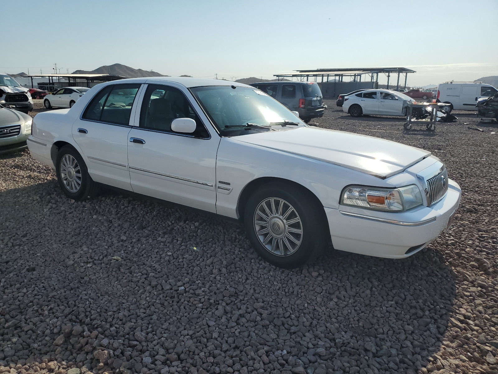 2MEBM7FV1AX601640 2010 Mercury Grand Marquis Ls