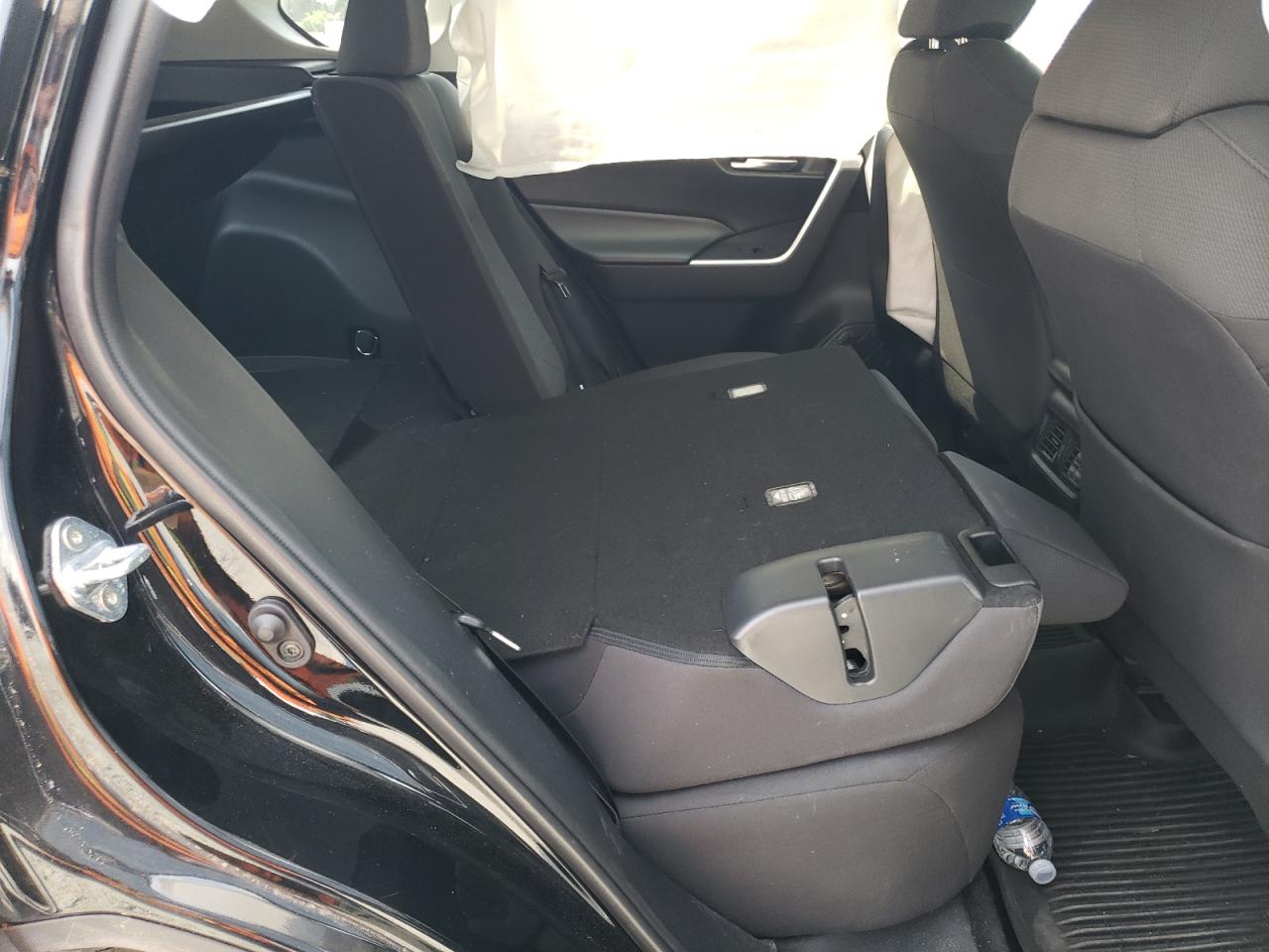 2020 Toyota Rav4 Xle VIN: 2T3P1RFV5LC083400 Lot: 63459854