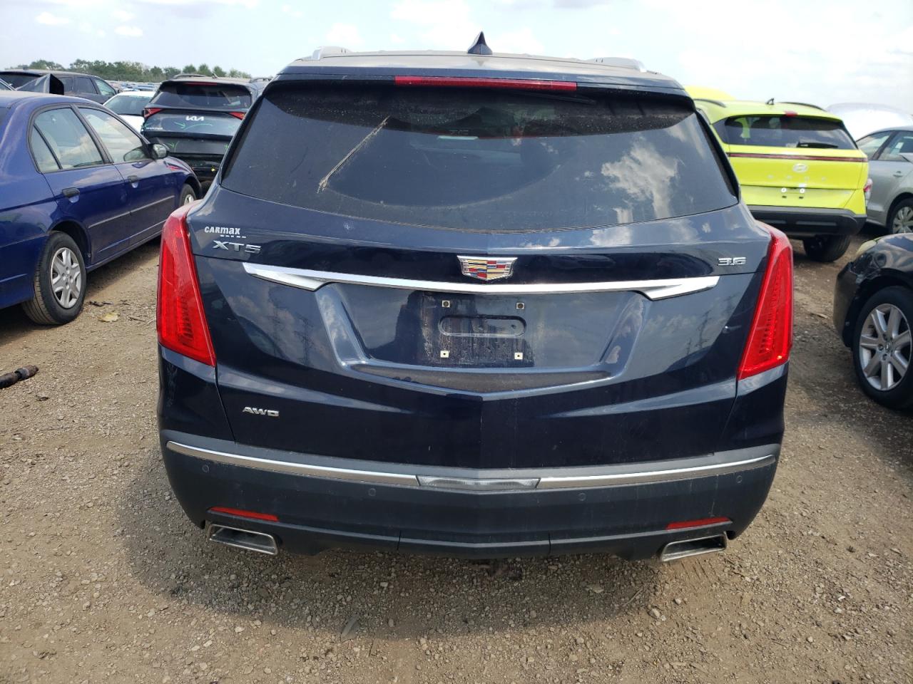 1GYKNDRS5HZ204039 2017 Cadillac Xt5 Luxury