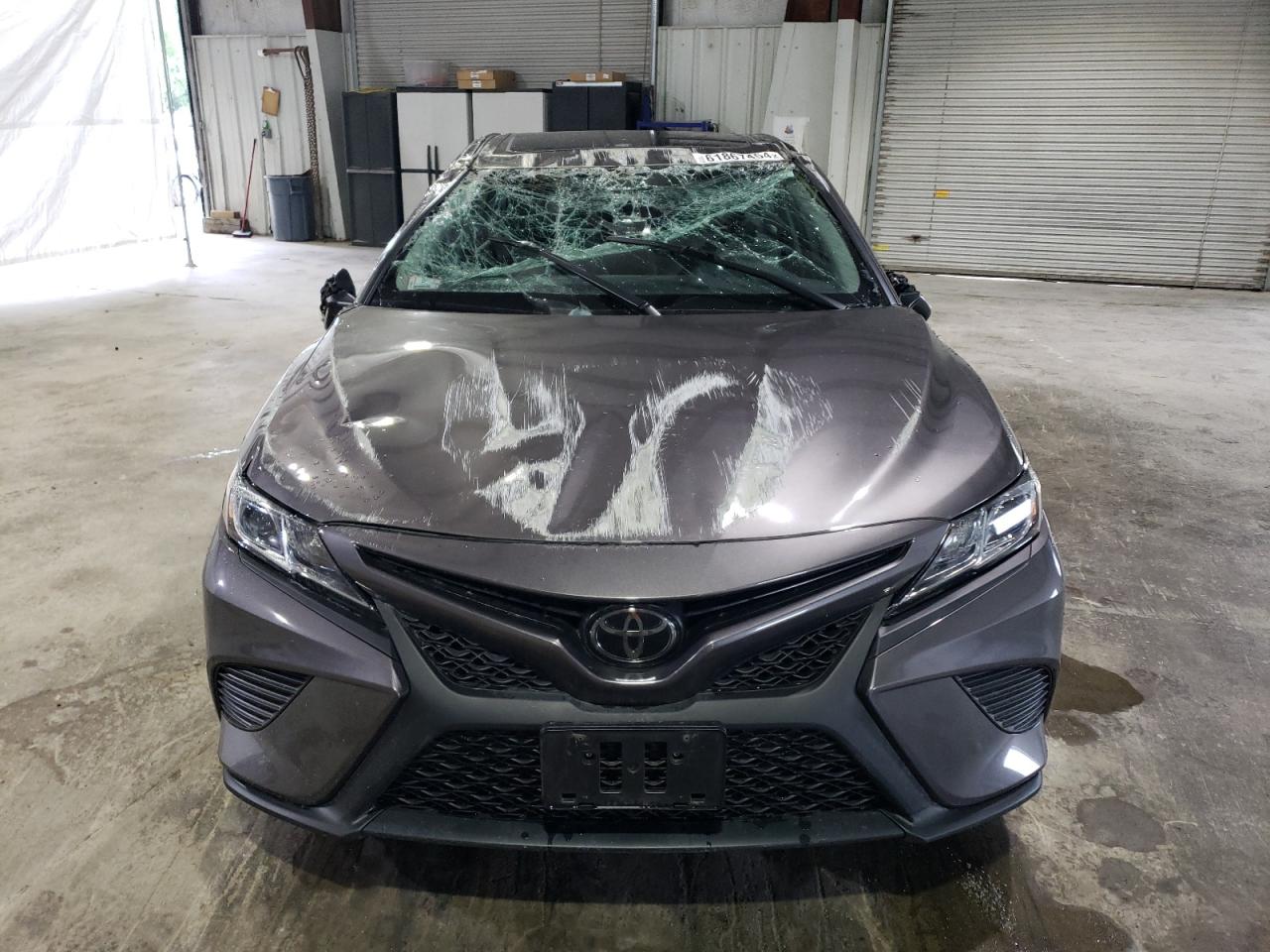 2020 Toyota Camry Se VIN: 4T1G11BK3LU008635 Lot: 61867454