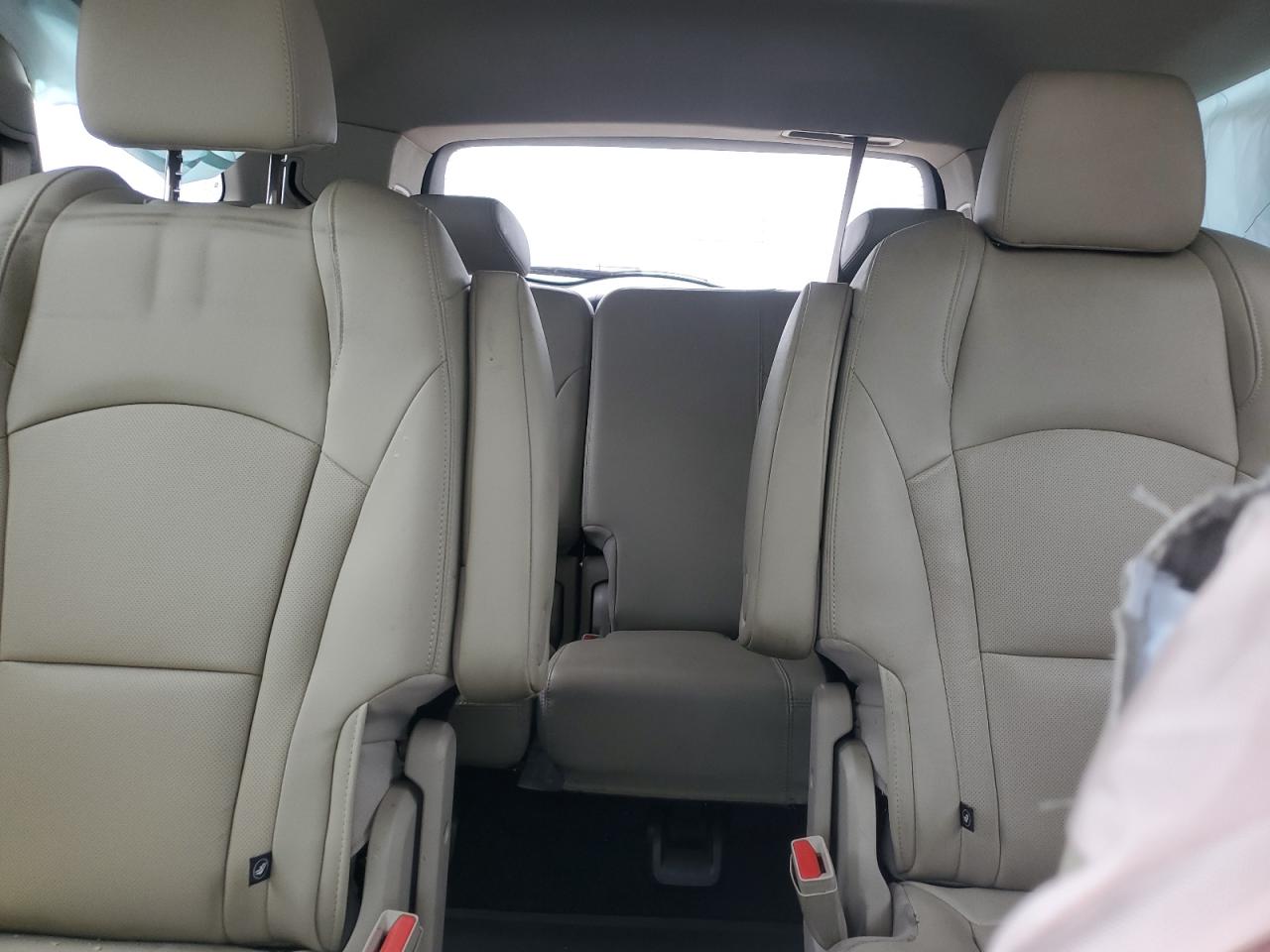 2021 Buick Enclave Premium VIN: 5GAEVBKW2MJ182581 Lot: 62213574