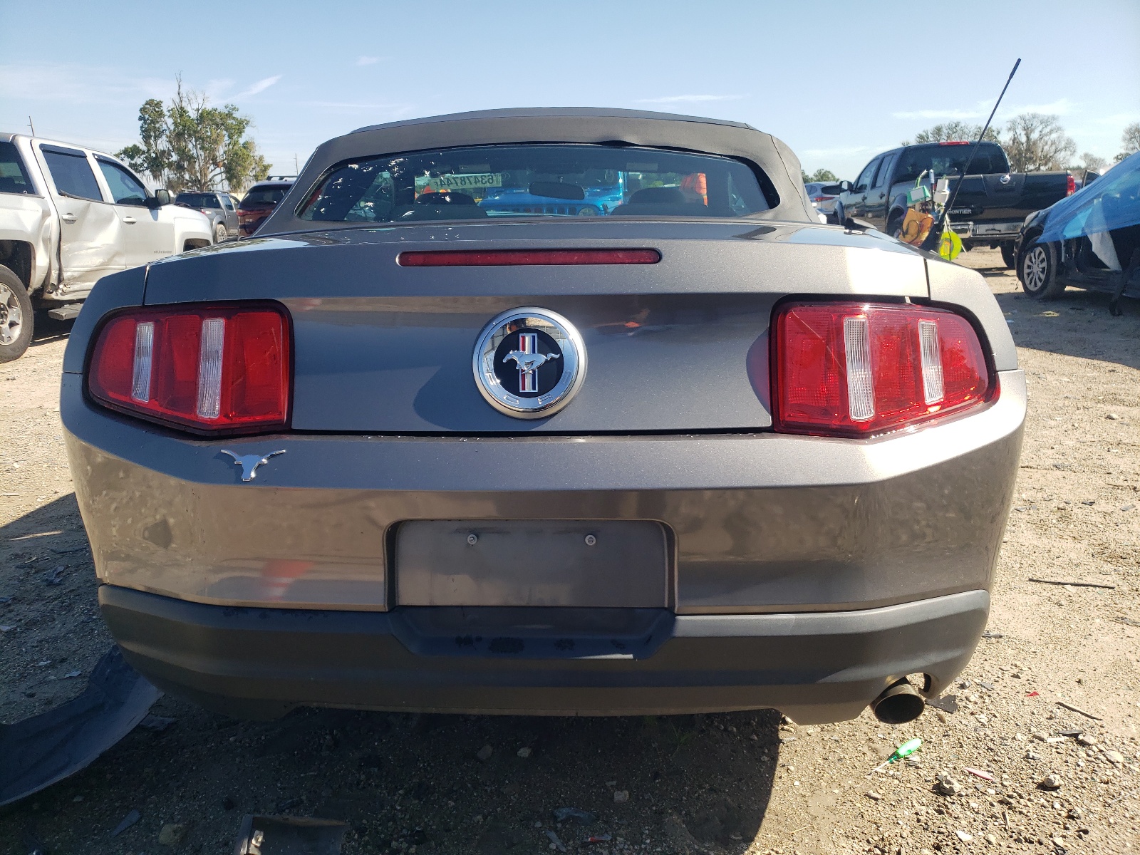 1ZVBP8EN3A5122439 2010 Ford Mustang