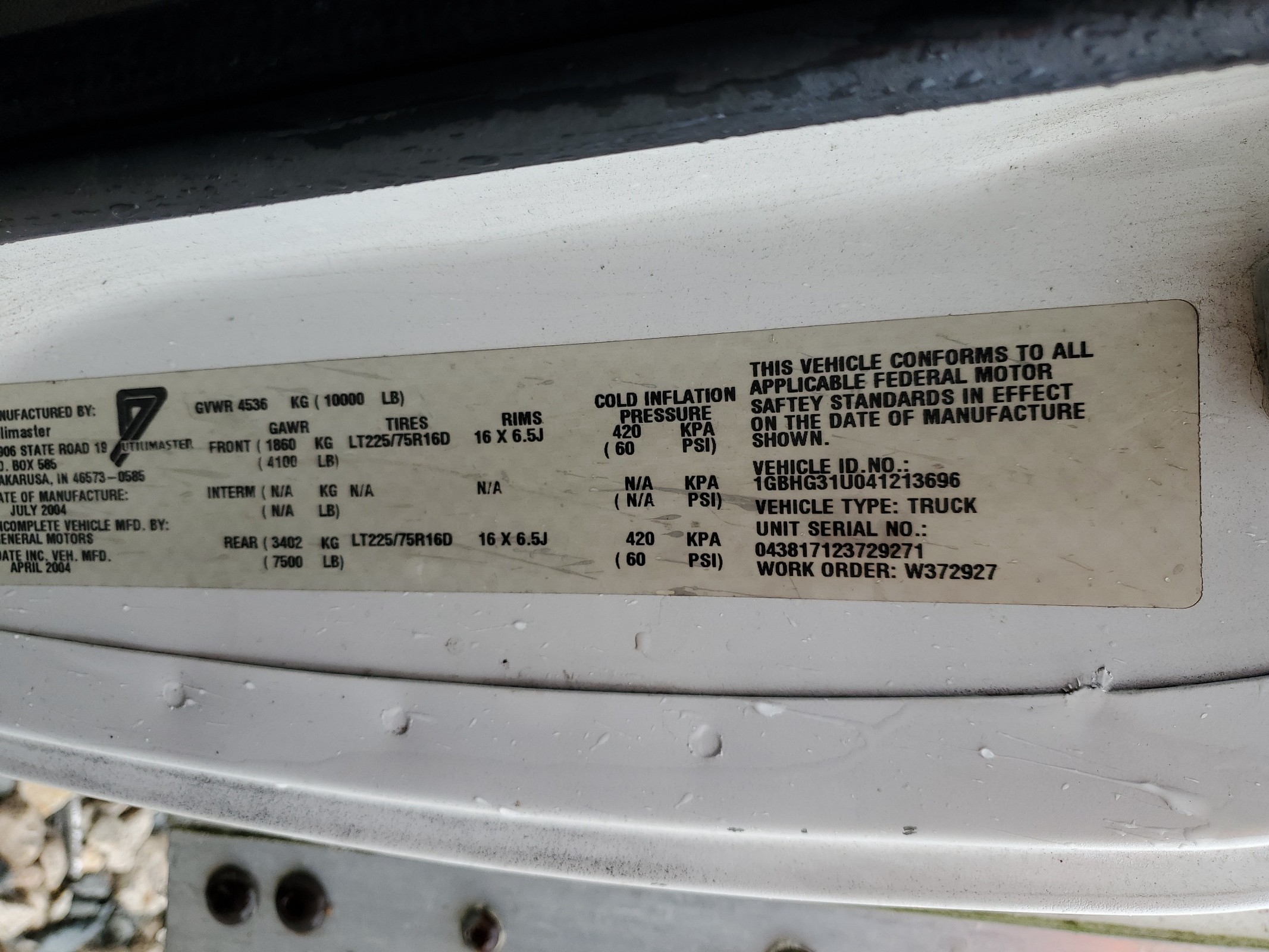 1GBHG31U041213696 2004 Chevrolet Express G3500