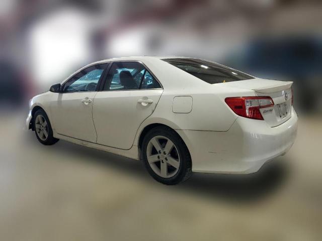  TOYOTA CAMRY 2012 Biały