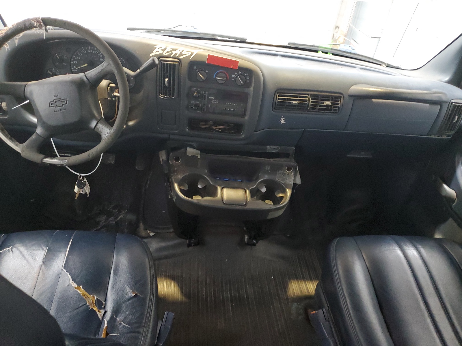 1GNGG25R9X1083257 1999 Chevrolet Express G2500