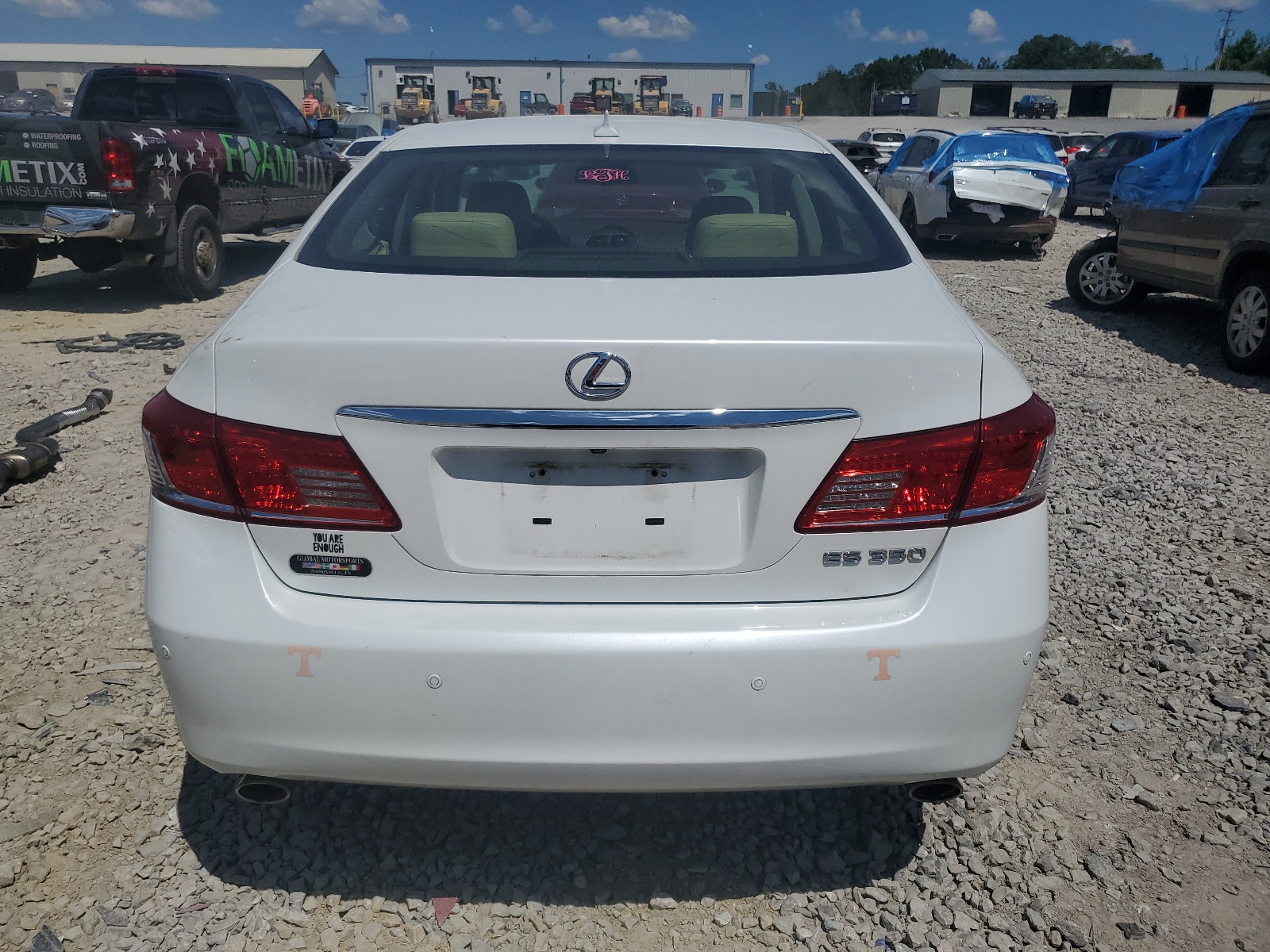 JTHBK1EG0B2464085 2011 Lexus Es 350