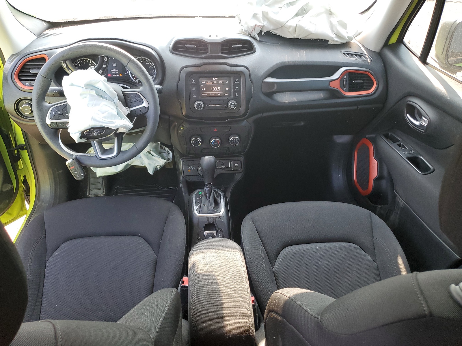 ZACCJBAB2JPH25682 2018 Jeep Renegade Sport