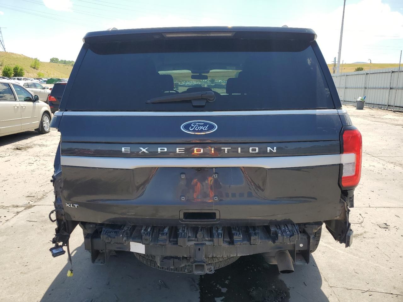 2022 Ford Expedition Xlt VIN: 1FMJU1JT8NEA58466 Lot: 65243064