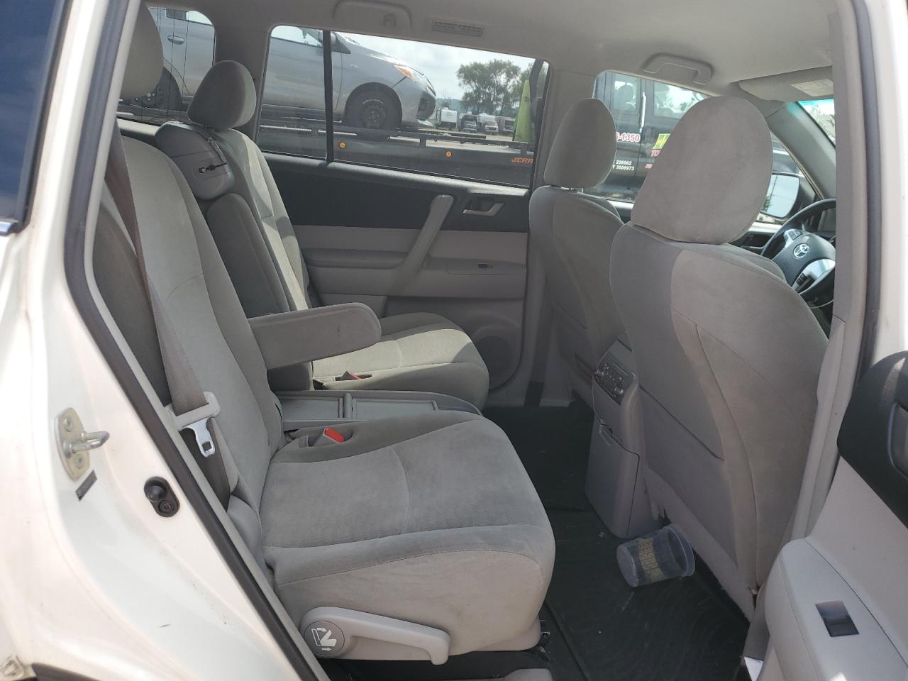 2012 Toyota Highlander Base VIN: 5TDBK3EH2CS173197 Lot: 65428734