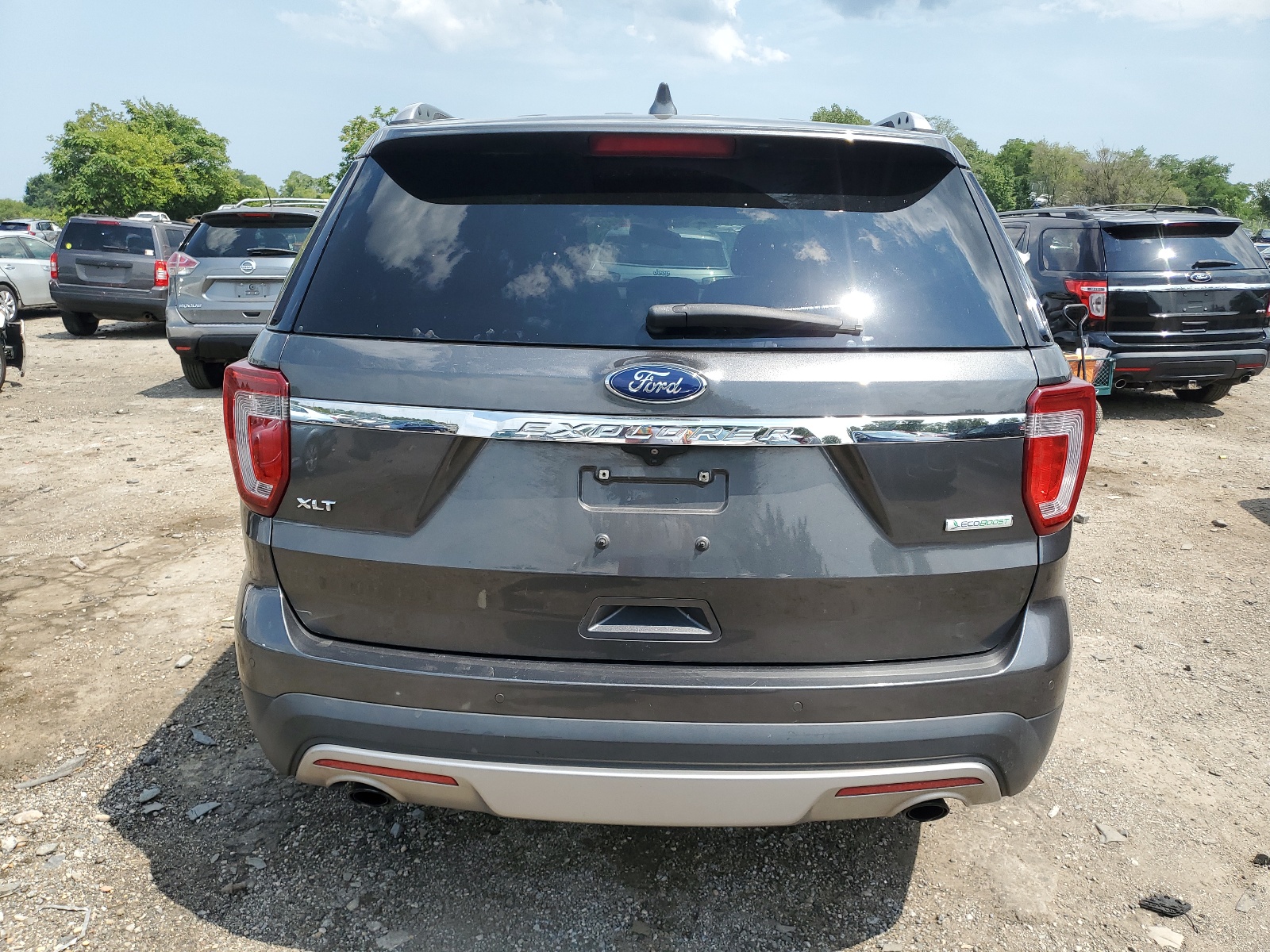 1FM5K7DH5HGC83244 2017 Ford Explorer Xlt