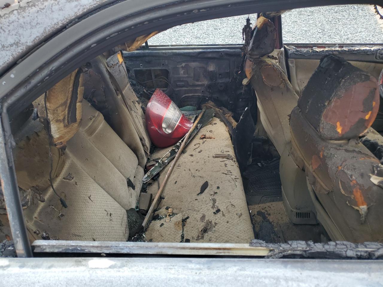 2003 Toyota Camry Le VIN: T0TALBURNN0V1N Lot: 62551124