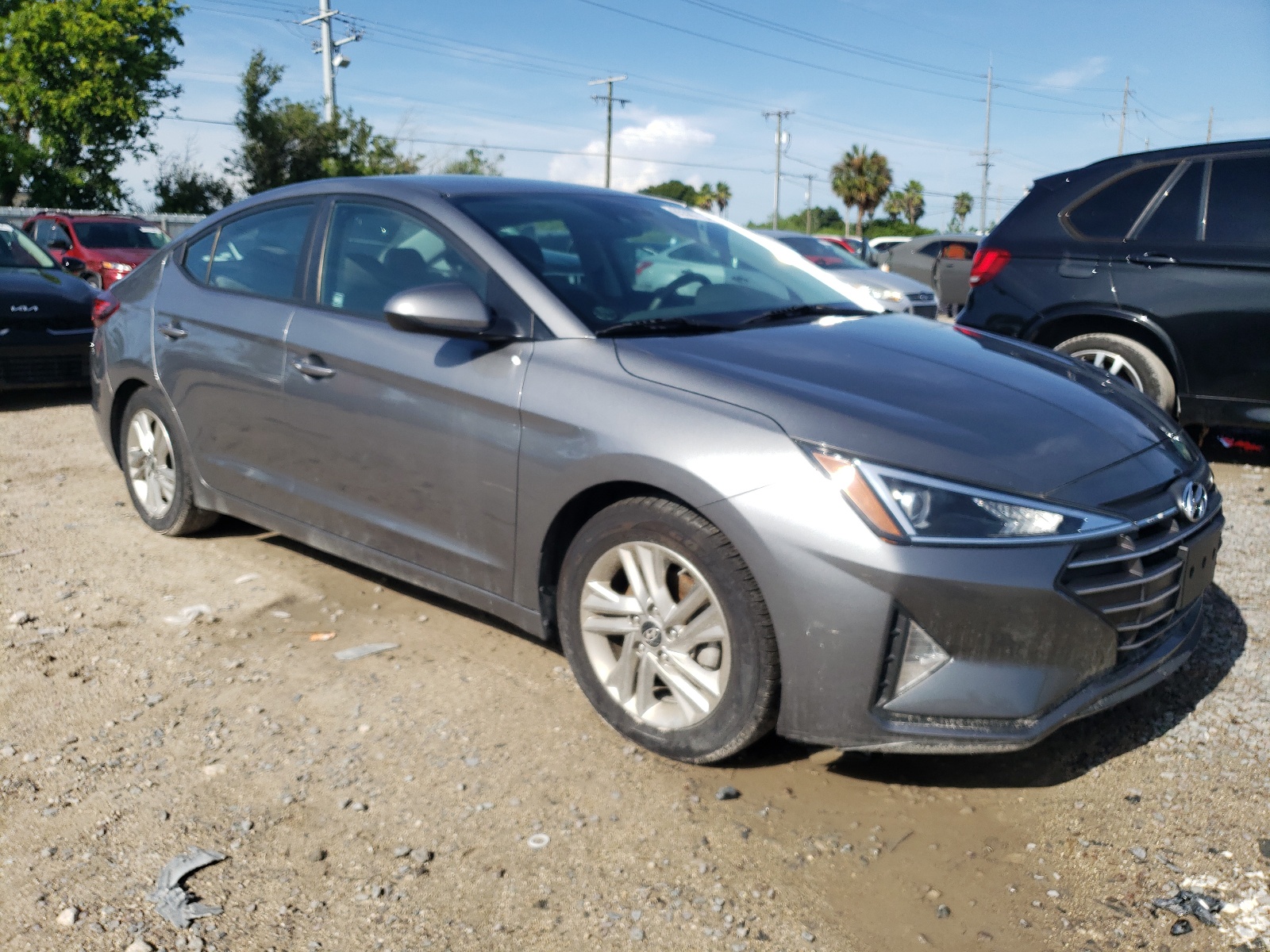 2019 Hyundai Elantra Sel vin: 5NPD84LF0KH445491