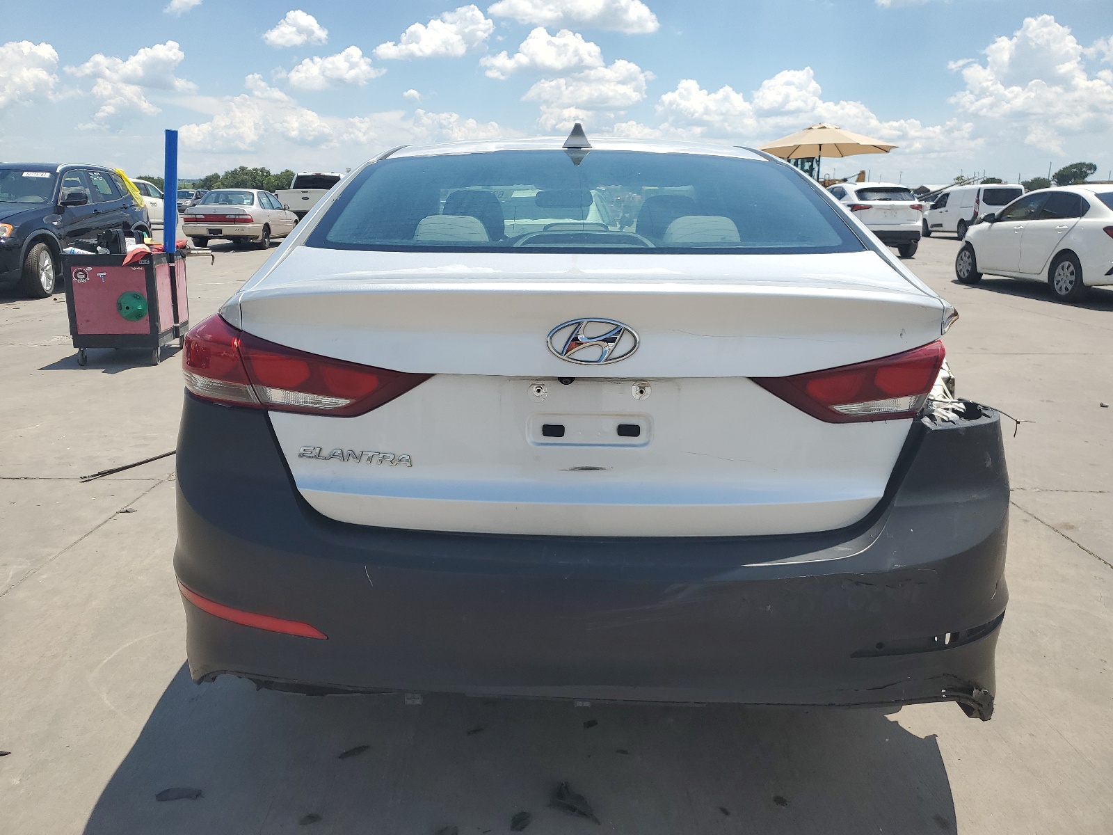 2018 Hyundai Elantra Sel vin: 5NPD84LF5JH229215