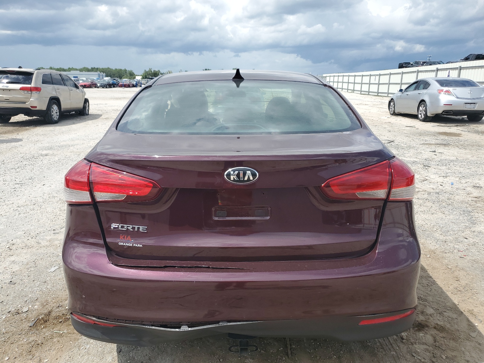 3KPFK4A74JE198162 2018 Kia Forte Lx