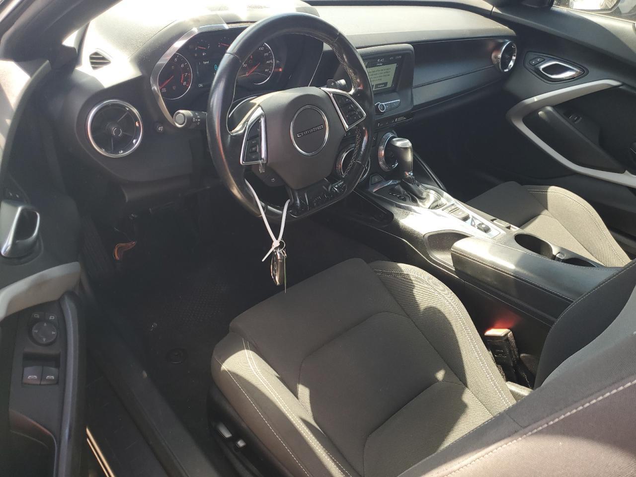 2018 Chevrolet Camaro Lt VIN: 1G1FB1RX4J0152044 Lot: 63180874