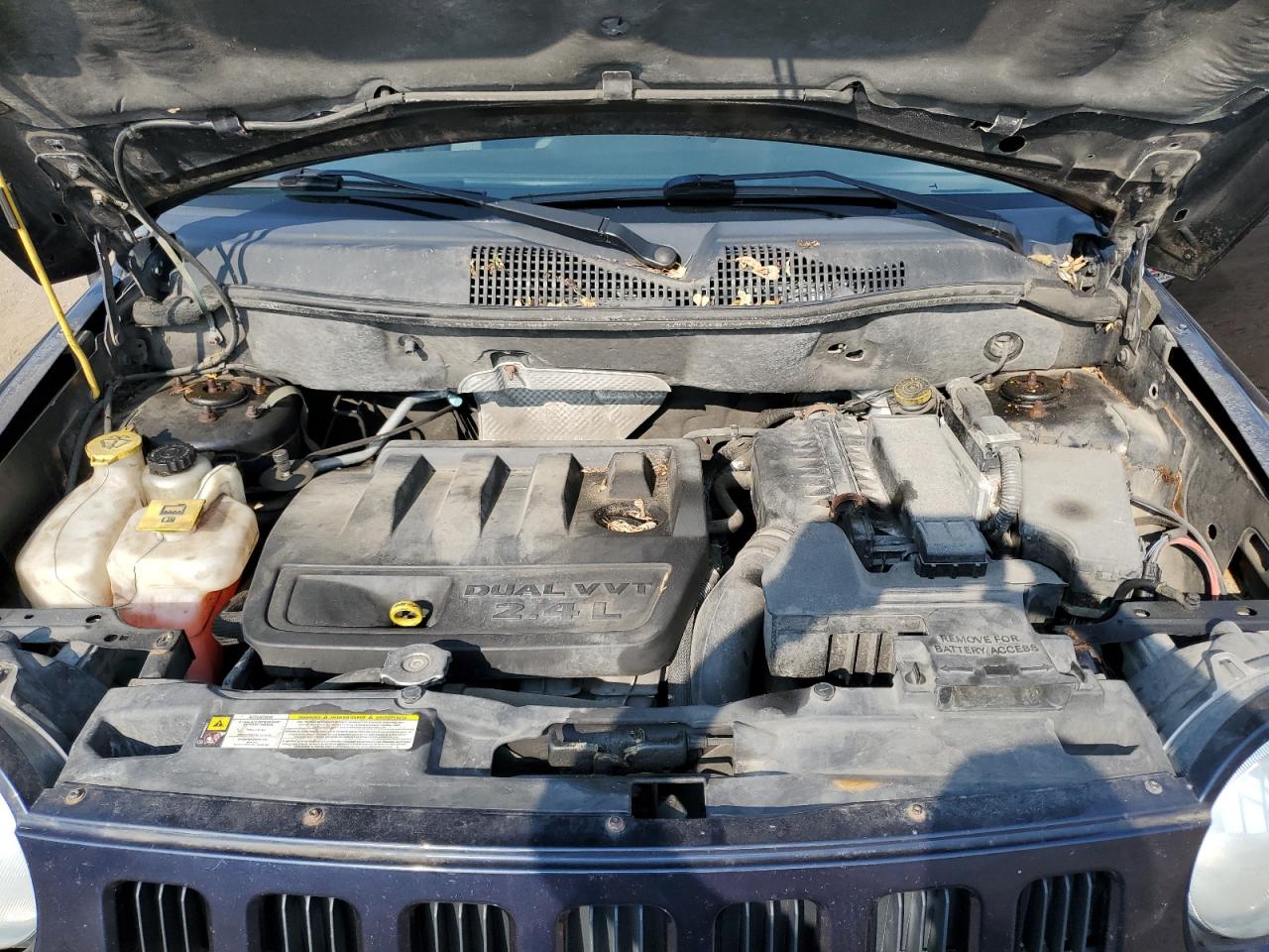 2010 Jeep Compass Sport VIN: 1J4NT4FB5AD660388 Lot: 63929274