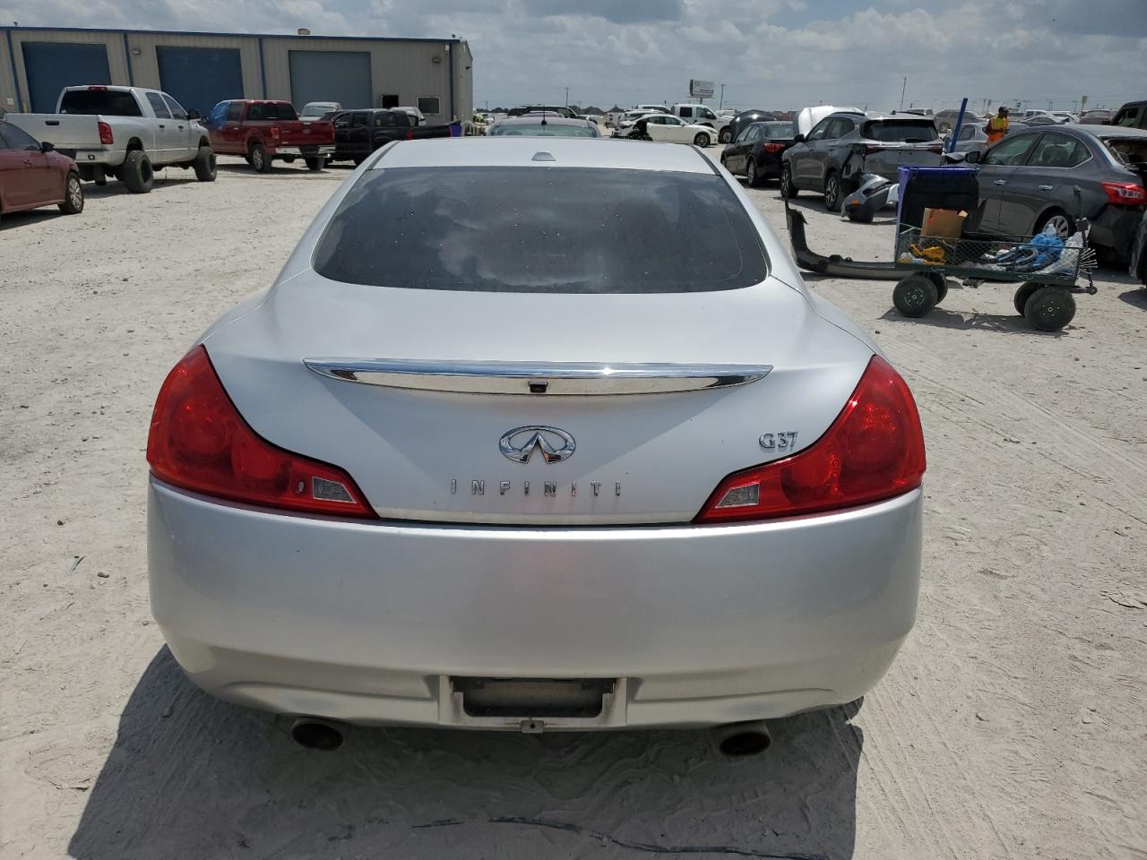 2008 Infiniti G37 Base VIN: JNKCV64E68M120878 Lot: 65251004