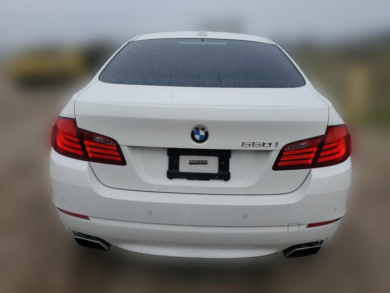 2011 BMW 550 I VIN: WBAFR9C50BC270632 Lot: 63010124