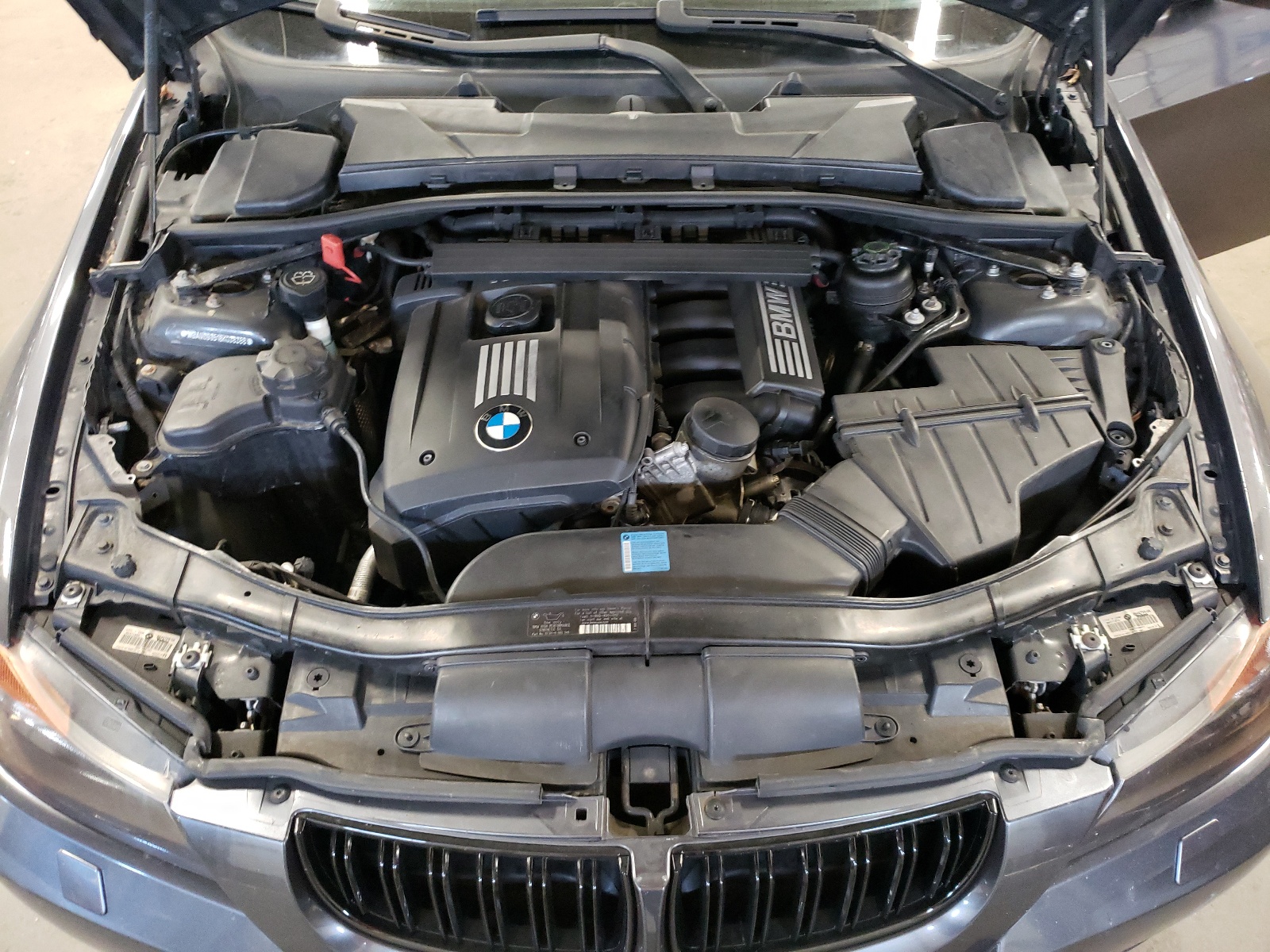 WBAVC93518K038388 2008 BMW 328 Xi