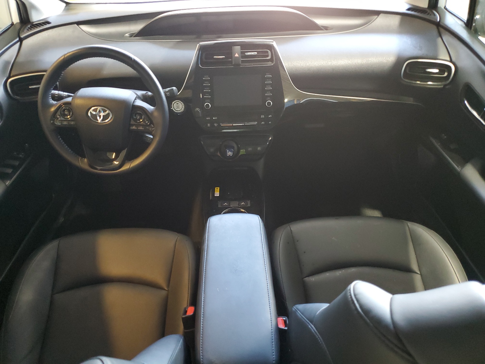 JTDL9RFU7L3014093 2020 Toyota Prius Le