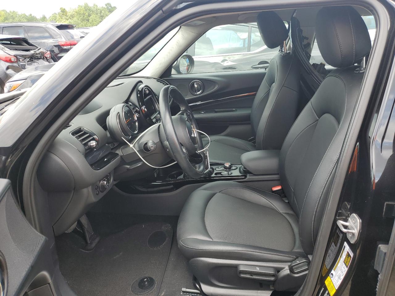 2017 Mini Cooper Clubman VIN: WMWLN5C50H2E31747 Lot: 65001374