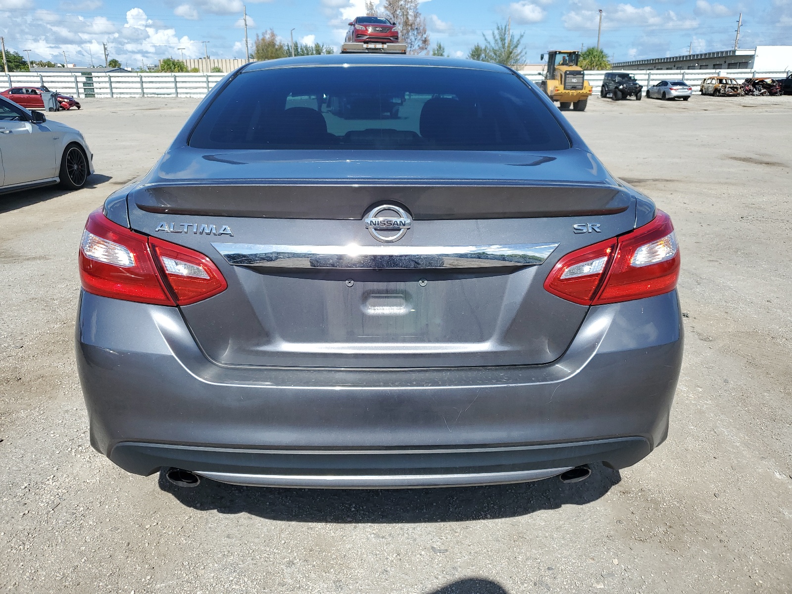 2016 Nissan Altima 2.5 vin: 1N4AL3AP8GC273355