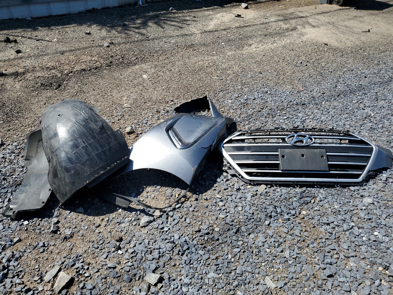 KMHD84LF2JU567365 2018 Hyundai Elantra Sel