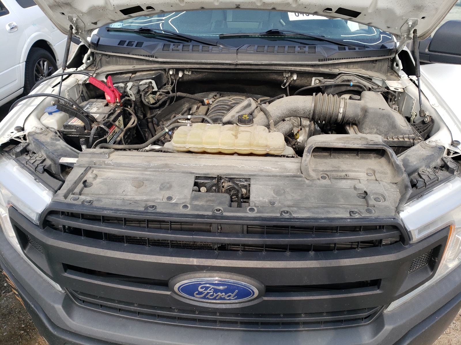 2019 Ford F150 Super Cab vin: 1FTFX1E51KKE84929