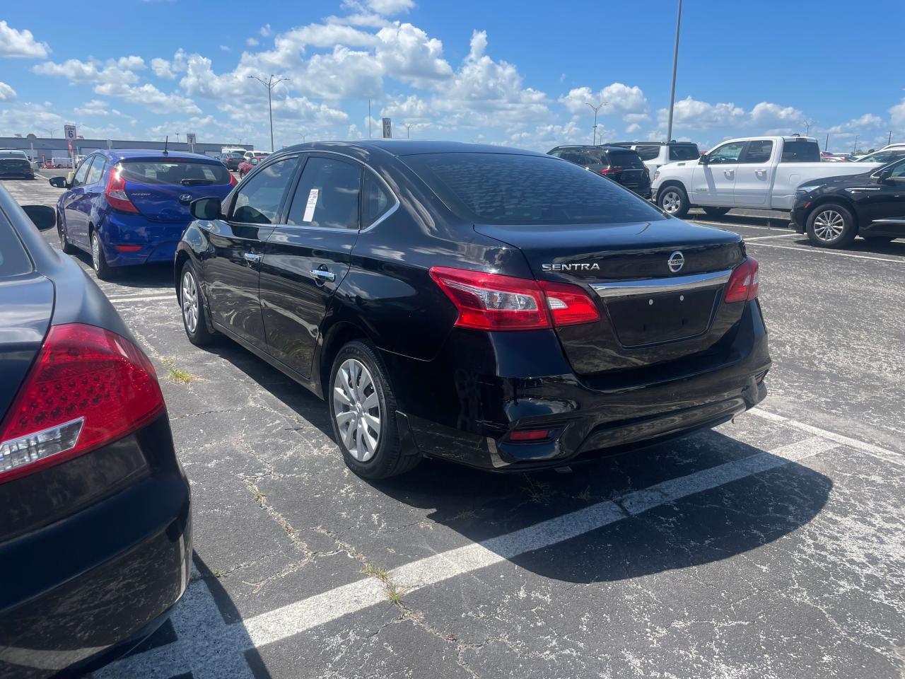 2019 Nissan Sentra S VIN: 3N1AB7APXKY412084 Lot: 64230184