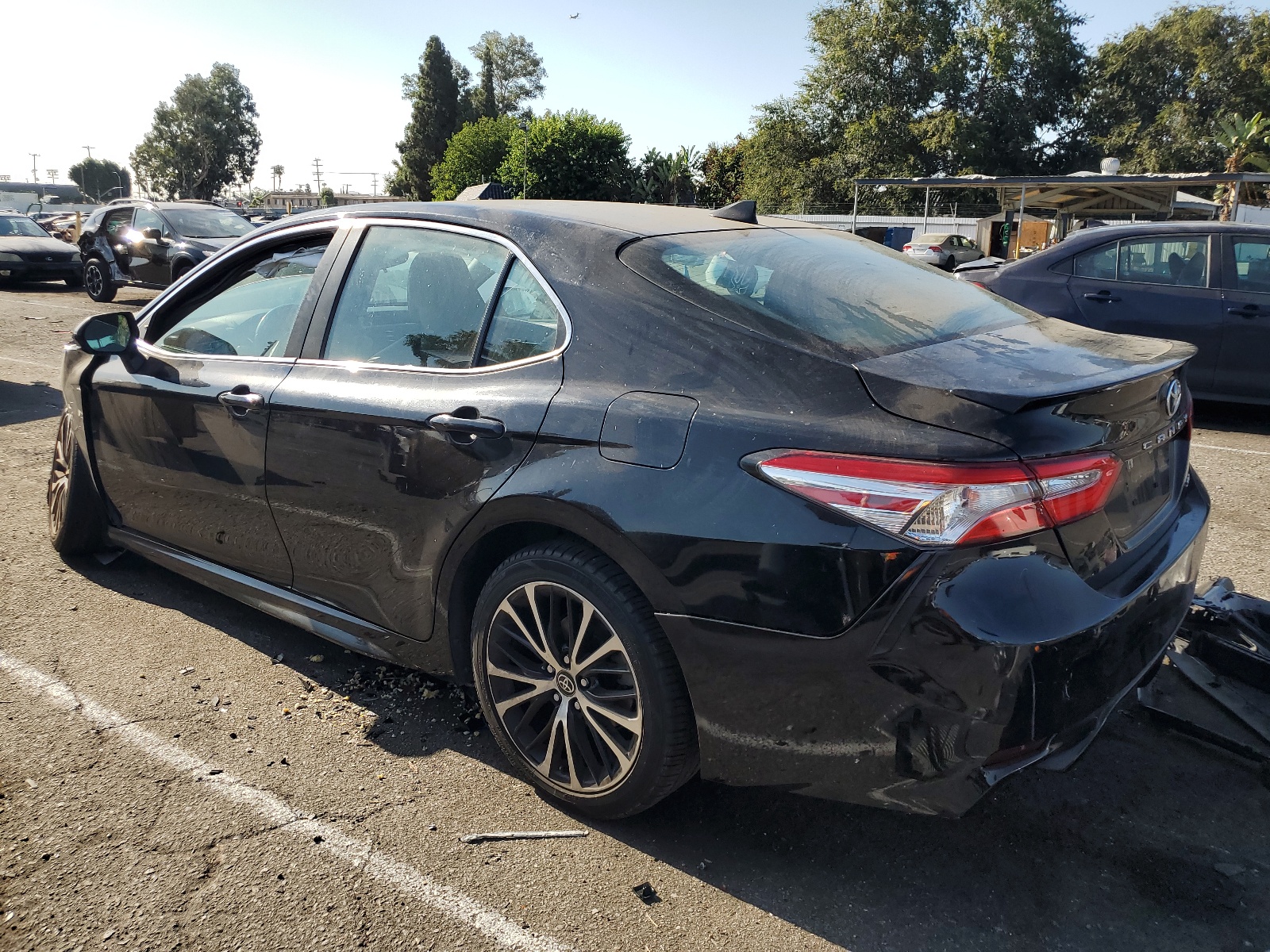 2020 Toyota Camry Se vin: 4T1G11AK4LU362391